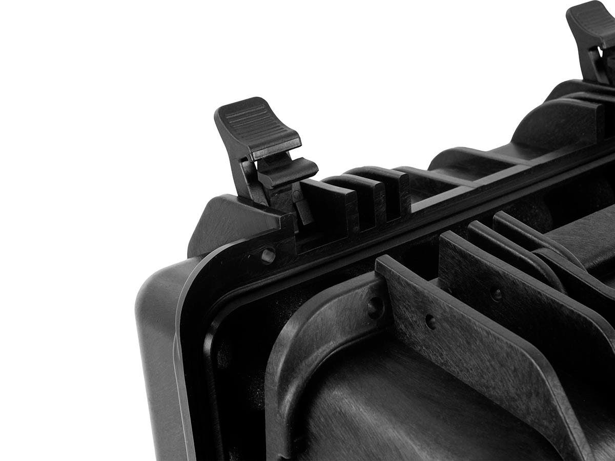 Hard Case with Customizable Foam, 19 x 16 x 8in